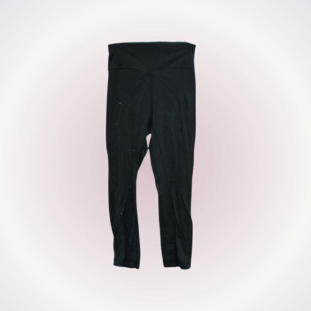 Lululemon black crossed-front seam cropped leggings | Sz 4